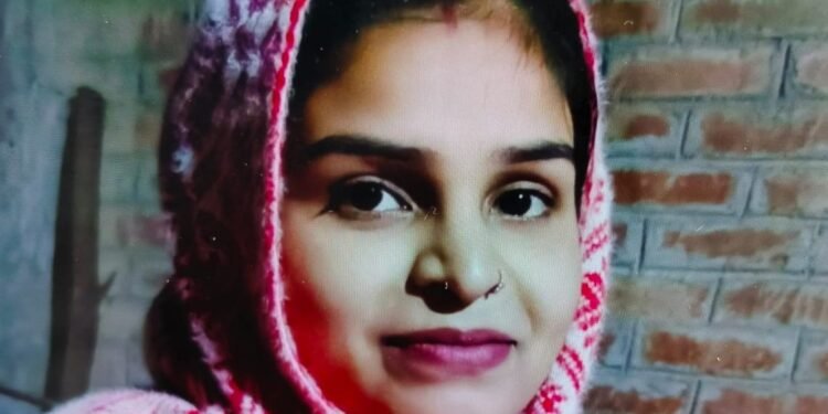 Auraiya News: संदिग्ध हालात में गर्भवती की मौत, हत्या का आरोप