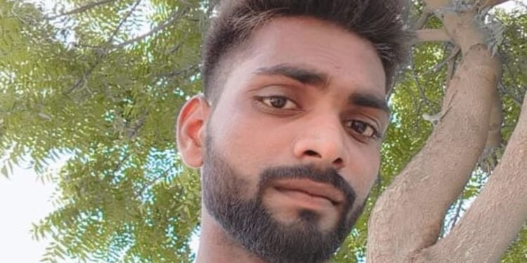 Auraiya News: कांवड़ यात्रा से लौटा युवक अचेत होकर गिरा, हो गई मौत