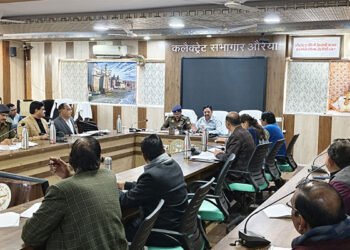 Auraiya News: पुलिस ने नहीं भेजी रिपोर्ट, कार्यशैली सुधारने के निर्देश