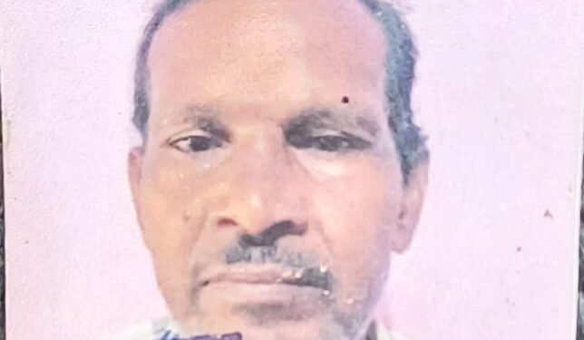 Auraiya News: नहाते समय सफाईकर्मी की बिगड़ी तबीयत, मौत