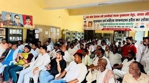 Auraiya News: कार्यकर्ता सम्मेलन में एकजुटता की नसीहत