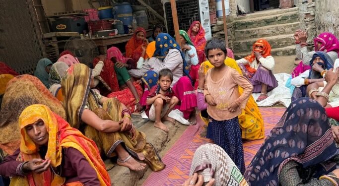 Auraiya: कांवड़ यात्रा से लौटते समय युवक की हार्ट अटैक से मौत,