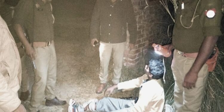 इटावा में कुख्यात अपराधियों और पुलिस के बीच मुठभेड़, दो बदमाश गिरफ्तार और दो फरार