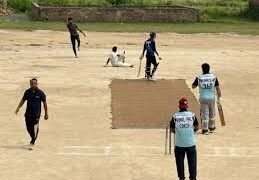 Auraiya News: क्रिकेट टूर्नामेंट में अछल्दा टीम चैंपियन