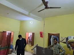 Auraiya News: मामा के घर रह रहे युवक का फंदे से लटका मिला शव