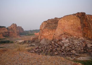 The conspiracy to change the definition of the Aravalli range (2019–2024)
