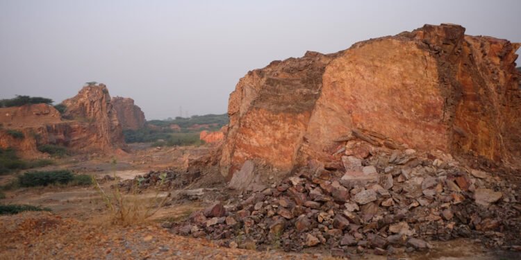 The conspiracy to change the definition of the Aravalli range (2019–2024)